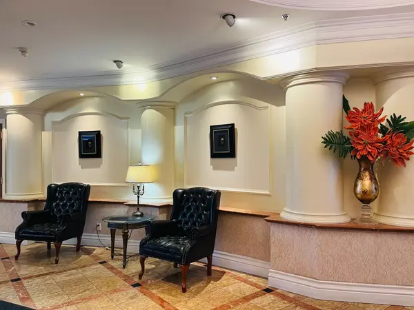 1 Cordoba DR #602, Vaughan, ON L4J 8S3