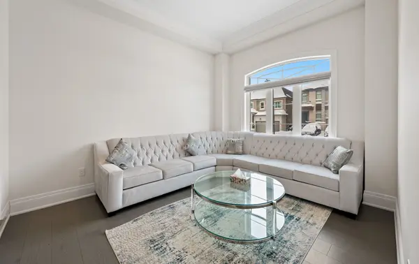 160 Wainfleet CRES, Vaughan, ON L3L 0E6