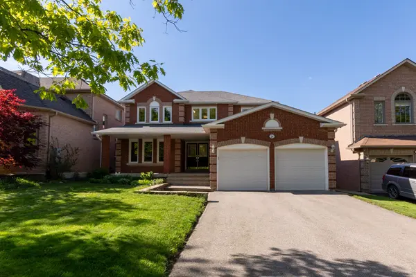 24 Timber Valley AVE, Richmond Hill, ON L4E 3S6