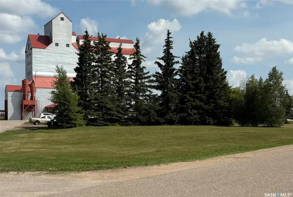 130 3rd STREET E, Glaslyn, SK S0M 0Y0