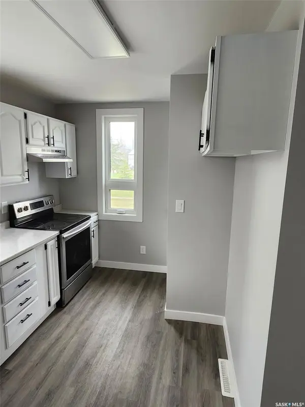 408 Railway AVENUE, Carnduff, SK S0C 0S0