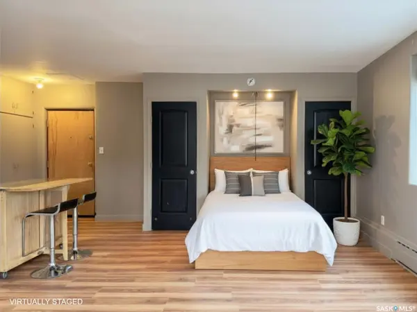 400 4th AVENUE N #2, Saskatoon, SK S7K 0R3