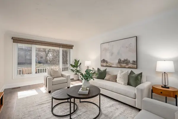 5193 Lakeshore RD, Burlington, ON L7L 1C7