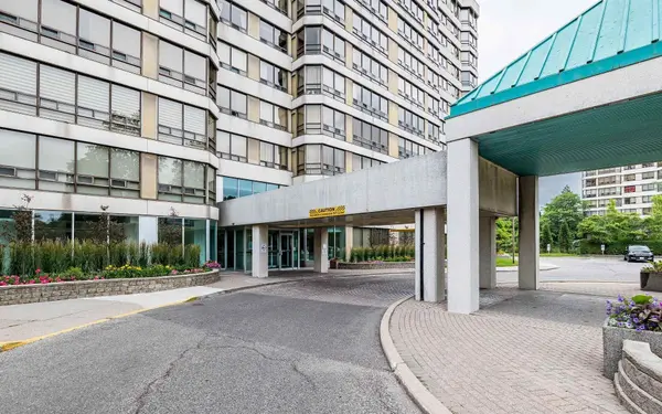 310 Mill ST S ##202, Brampton, ON L6Y 3B1