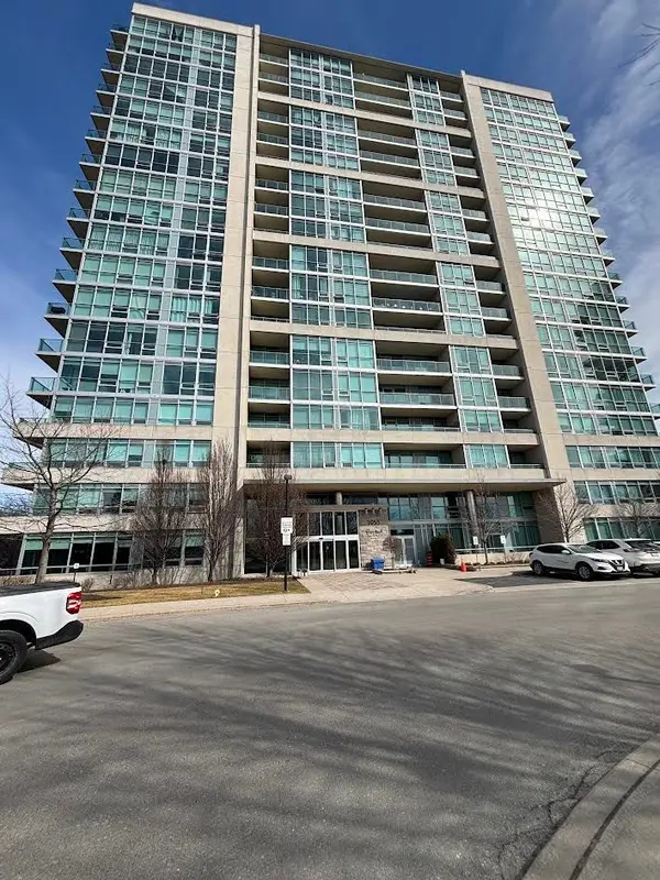 1055 Southdown RD #1203, Mississauga, ON L5J 0A3