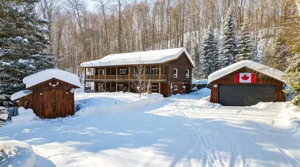 192 Quarry RD, Bancroft, ON K0L 1C0