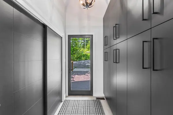 1005 MacDonald LN, Frontenac, ON K0H 2L0