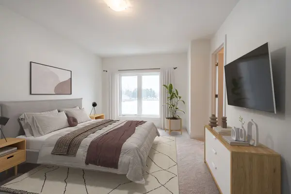 18 Clear Valley LN, Hamilton, ON L0R 1W0