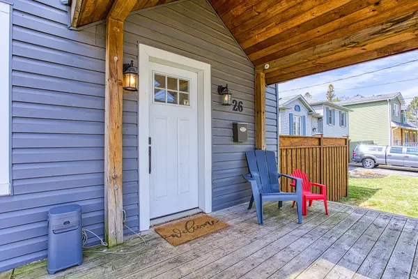 26 Clara CRES, Brantford, ON N3S 7C7