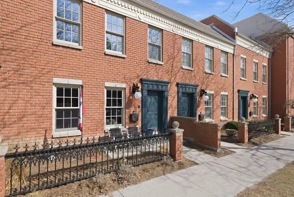 146 Hibernia ST #102, Cobourg, ON K9A 3J8