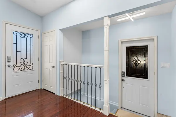 6122 Mayfair DR, Niagara Falls, ON L0R 2A0