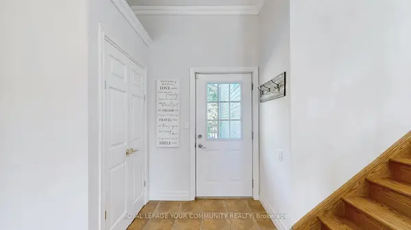 16 Kalman DR, Cavan Monaghan, ON L0A 1G0