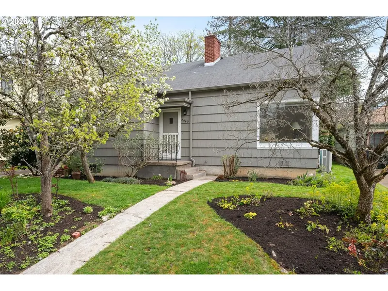 2045 KINCAID ST, Eugene, OR 97405