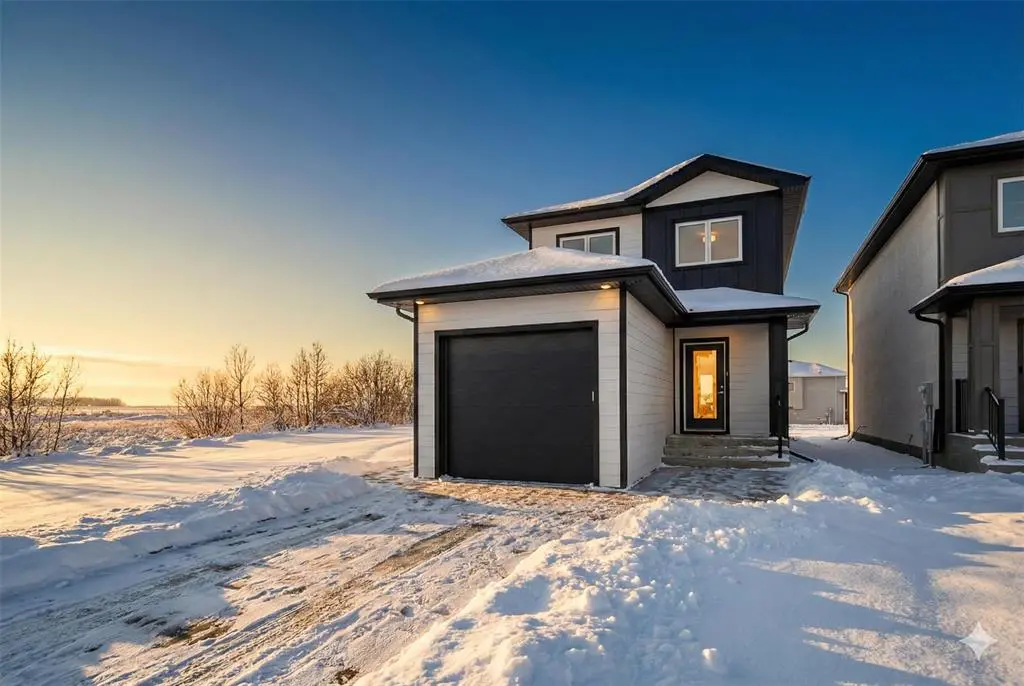 51 Gullane ST, Niverville, MB R0A 0A1