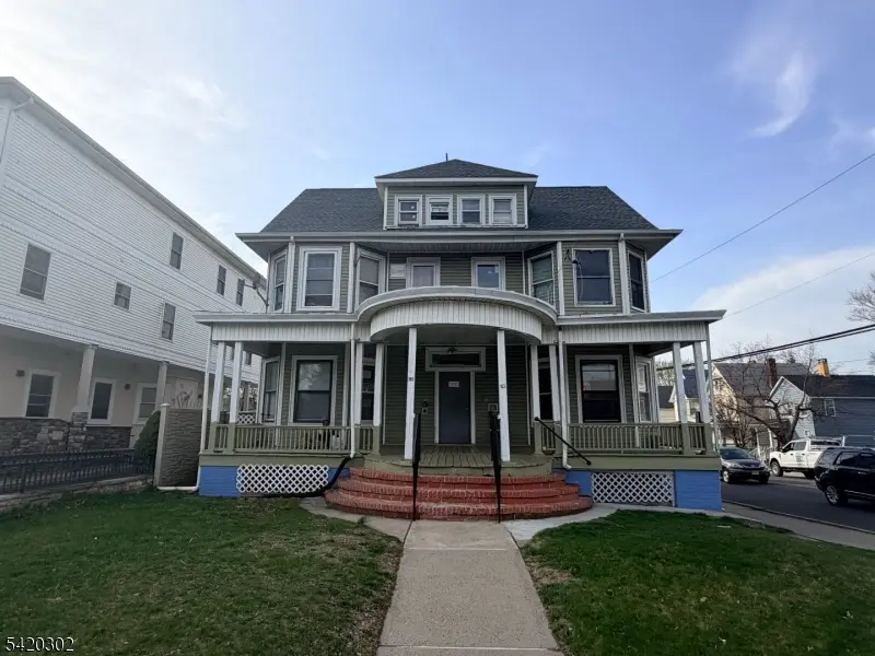 163 Livingston Ave, New Brunswick City, NJ 08901