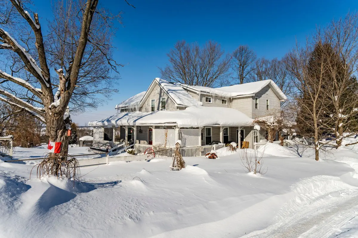 107 Pine ST, Tay, ON L0K 2C0