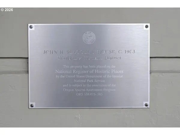 646 B ST, Springfield, OR 97477