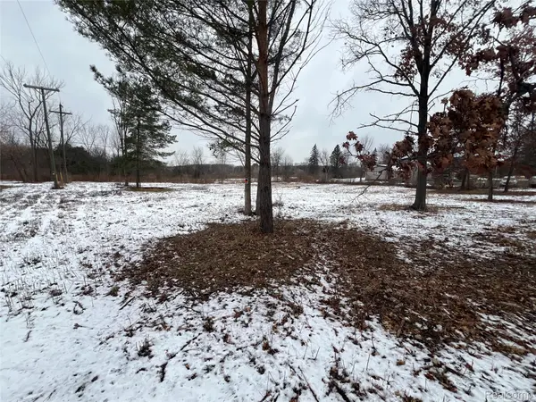 000 N Latson RD, Oceola Township, MI 48855