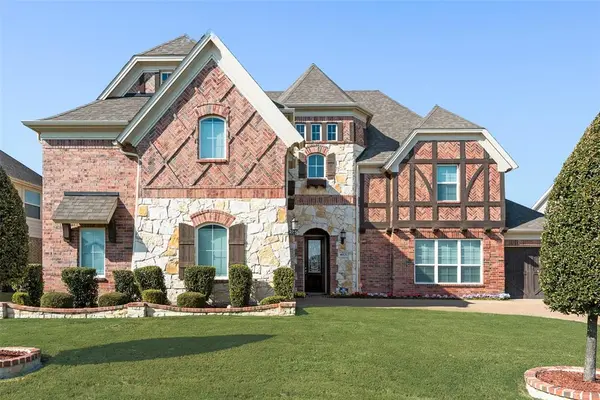 4613 Great Plains Way,  Mansfield,  TX 76063