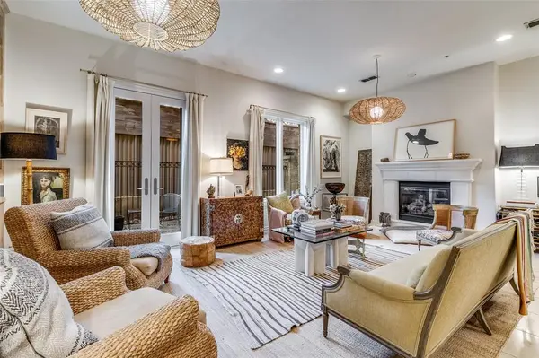 2811 Hood Street #C, Dallas, TX 75219