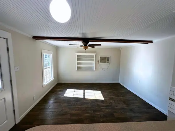 310 Cedar Point Circle, Gordonville, TX 76245