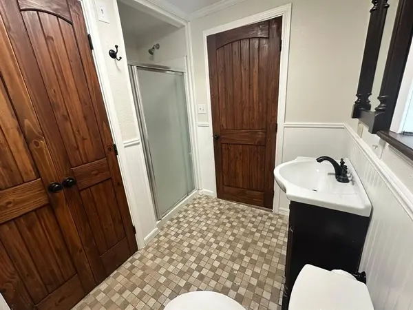 310 Cedar Point Circle, Gordonville, TX 76245