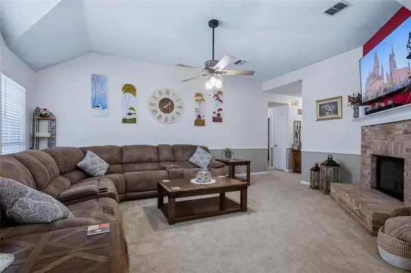 4511 Queenswood Drive, Grand Prairie, TX 75052