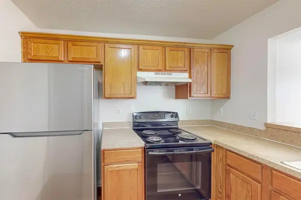 404 Truman Street, Arlington, TX 76011