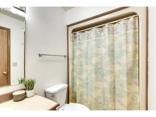 13309 NW 14TH AVE #A, Vancouver, WA 98685