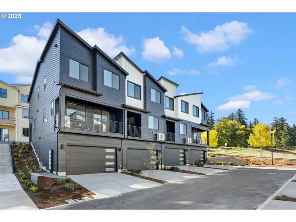 6483 NW Olympic LN #L-28, Camas, WA 98607