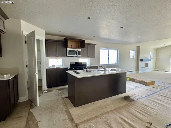 862 NE Laurel Springs DR, Hermiston, OR 97838