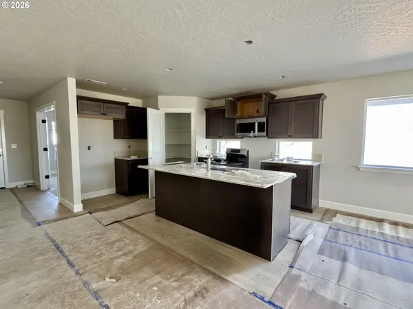 862 NE Laurel Springs DR, Hermiston, OR 97838