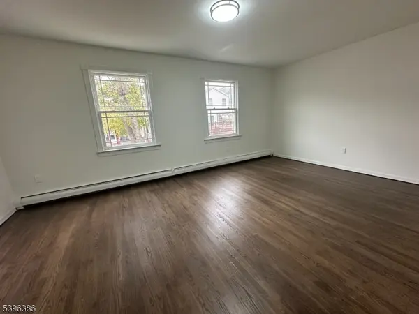 25 E 34Th St, Bayonne City, NJ 07002