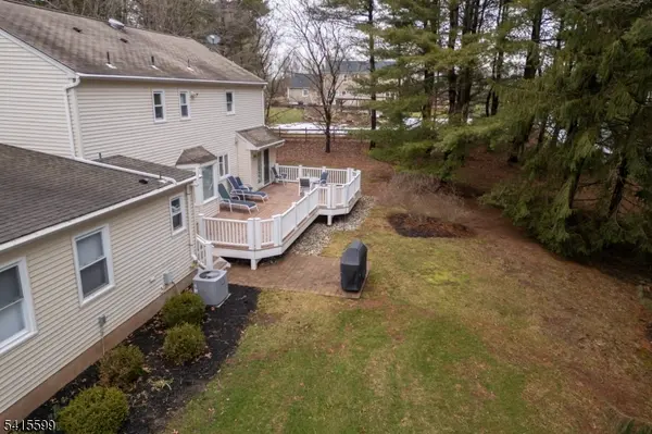 6 Betsy Ross Ct, Montgomery Twp., NJ 08558