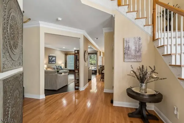 62 Mackenzie Ln N, Denville Twp., NJ 07834