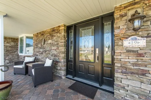 19 Caryn Place, Fairfield Twp., NJ 07004