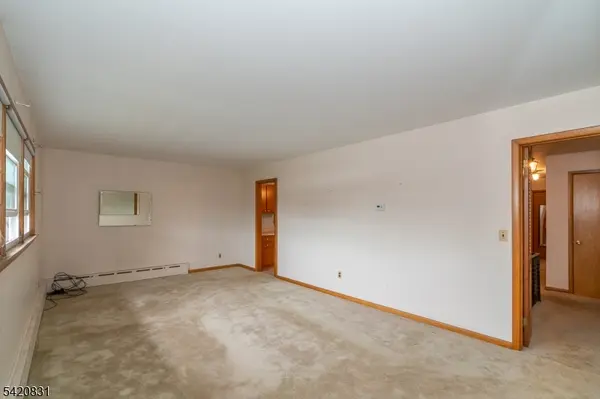 300 Mitchell Ave #2, Linden City, NJ 07036