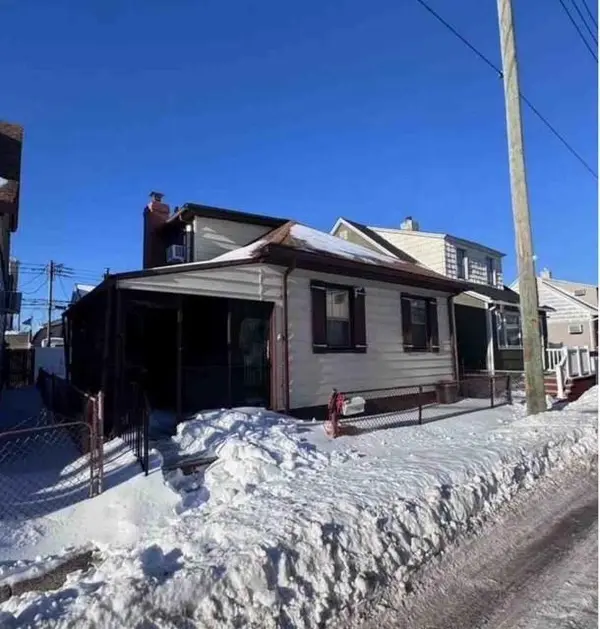 35 Ebony CT, Brooklyn, NY 11229