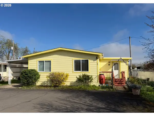 400 N MILL ST #48, Creswell, OR 97426
