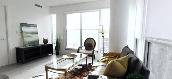 181 Dundas ST E #1510, Toronto C08, ON M5A 0N5