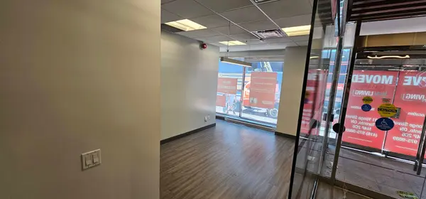 7 Hayden ST, Toronto C08, ON M4Y 2P2