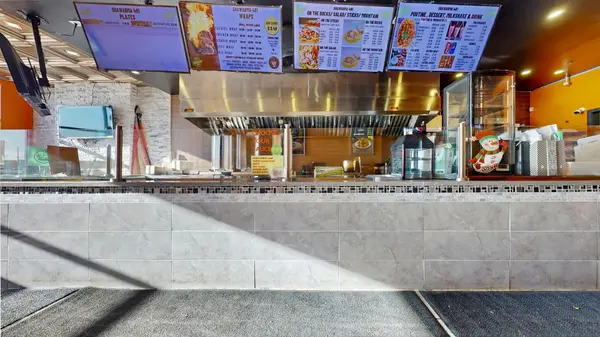 1383 Wilson RD N, Oshawa, ON L1K 2Z5