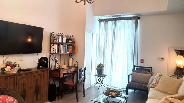 1400 Kingston RD #102, Toronto E06, ON M1N 0C2