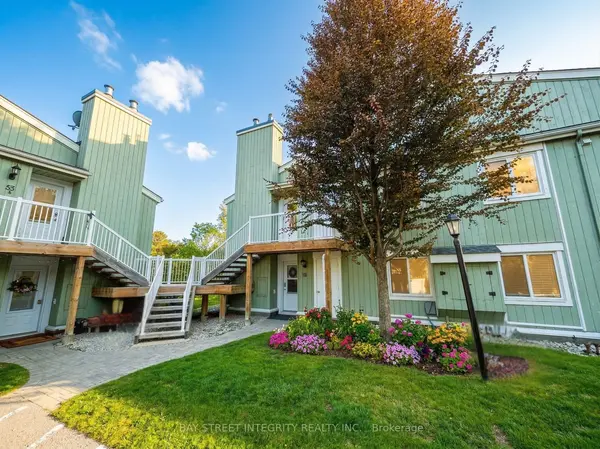 19 Dawson DR #58, Collingwood, ON L9Y 5B4