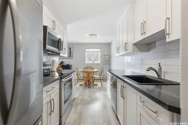 717 Victoria AVENUE #104, Saskatoon, SK S7N 2T5