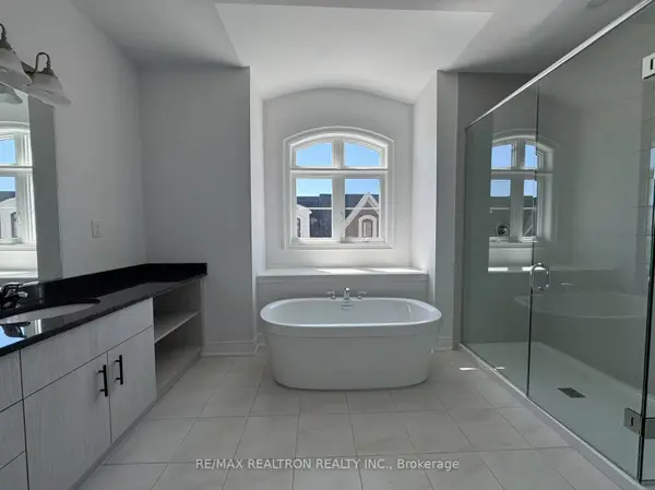 260 Melody Common N/A #39, Oakville, ON L6H 7H2