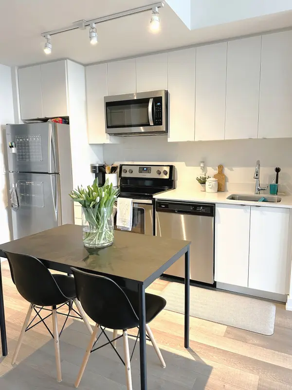 5240 DUNDAS ST #B616, Burlington, ON L7R 3X4