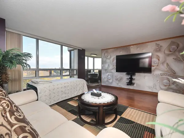 320 Mill ST S #512, Brampton, ON L6Y 3V2