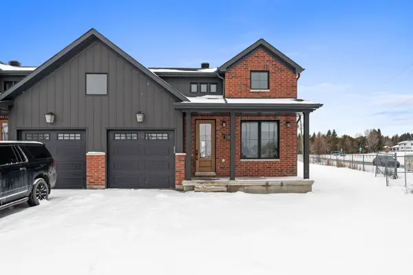 300 Hilversum LN, Carp - Huntley Ward, ON K0A 1L0