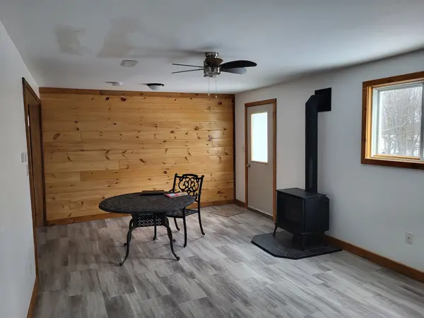 273 Skyhills RD #Lower Level, Huntsville, ON P1H 2J2